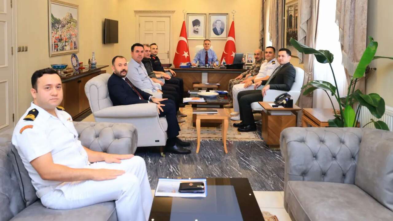 Muğla’da Güvenlik ve Asayiş Toplantısı: Orman Yangınlarına Karşı Tedbirler Masada