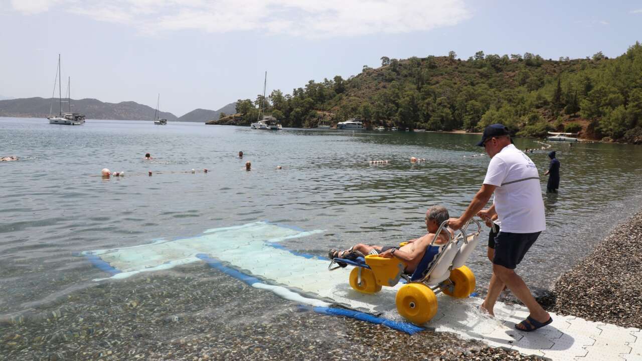 Muğla Sahillerinde Engelsiz Yaz: 23 Plaj Engelli Bireylerin Hizmetinde