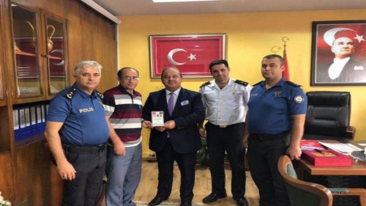 Kaymakam Yıldız başarılı polisi ödüllendirdi