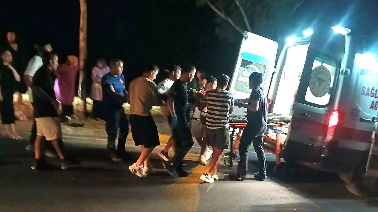 Muğla'da Sahil Yolunda Motosiklet Kazası: 1 Yaralı