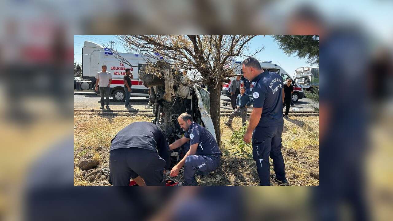 Düğün Törenine Giden Aile Kaza Yaptı: 6 Yaralı