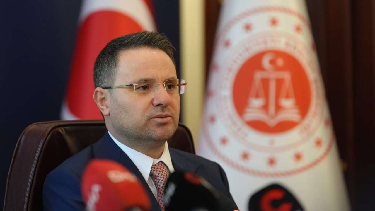 Adalet Bakanı Akın Gürlek'ten Orman Yangınları Açıklaması: 12 Tutuklama, 21 Adli Kontrol
