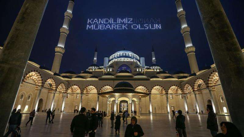 Mevlid Kandili Bugün İdrak Edilecek: Diyanet’ten “Güzel Ahlak” Mesajı