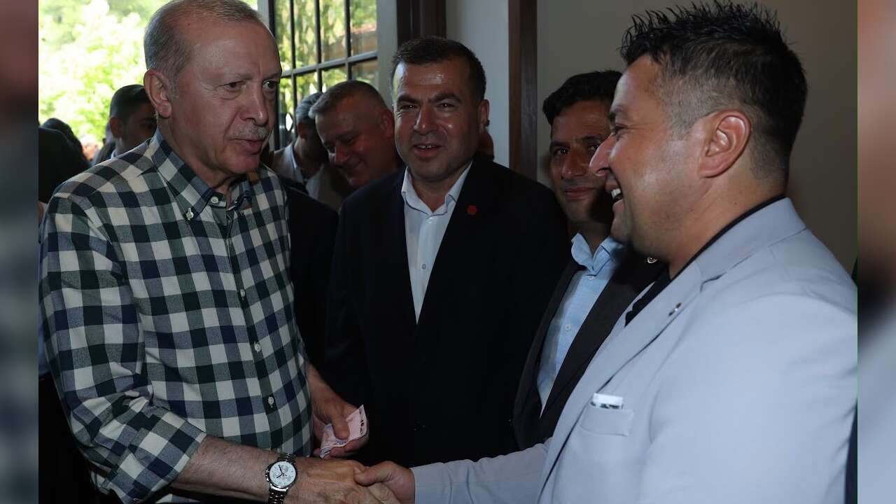 Muhtar Ömer Ali Kanat, Erdoğan’la Okluk Koyu’nda Buluştu: Talepler İletildi