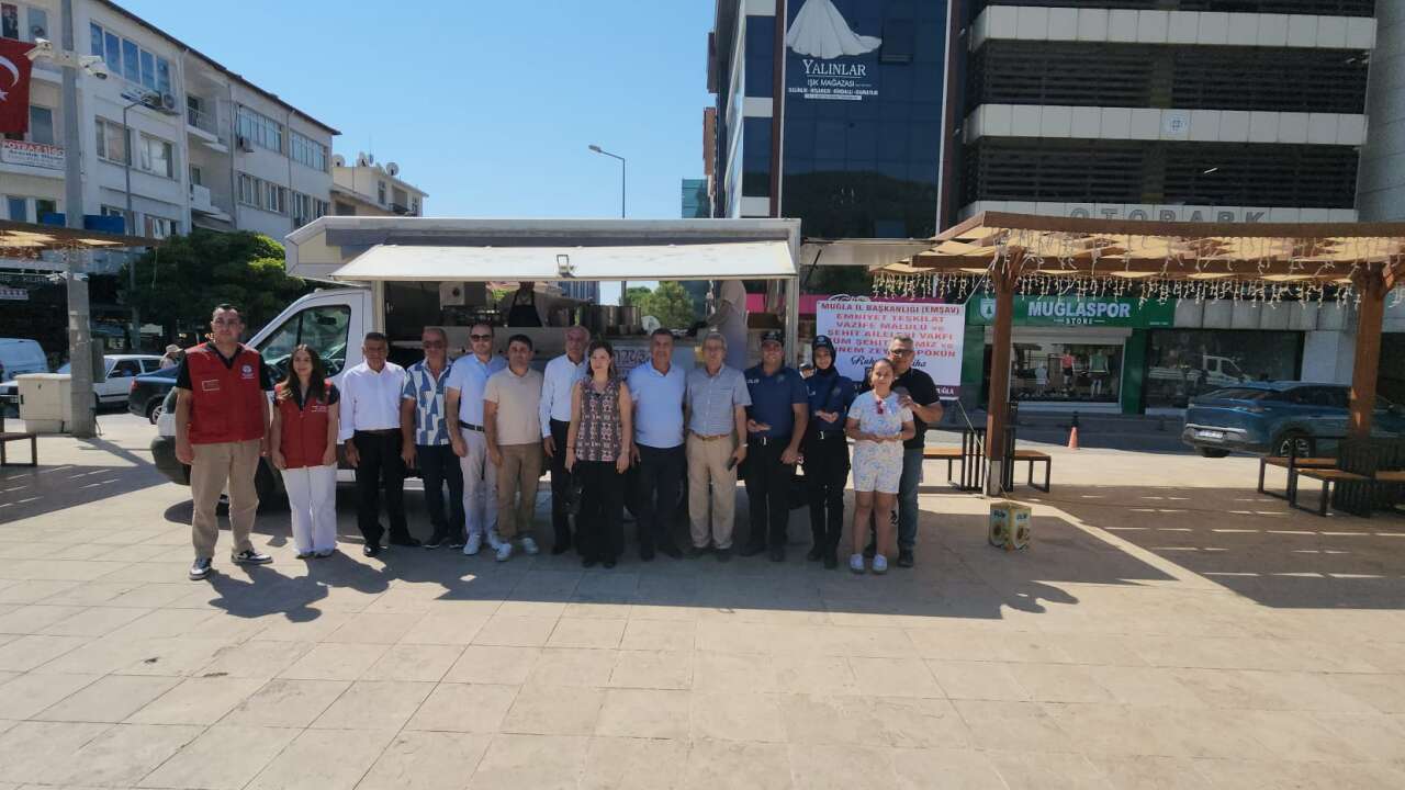 Muğla’da Şehitler ve Zeytün Pökün İçin Lokma Hayrı