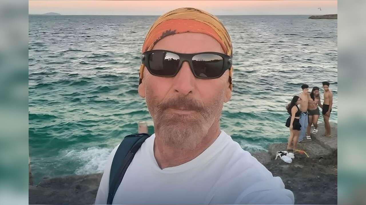Ölüdeniz’de Yamaç Paraşütü Kazası, Pilot ve Yolcu Hayatını Kaybetti