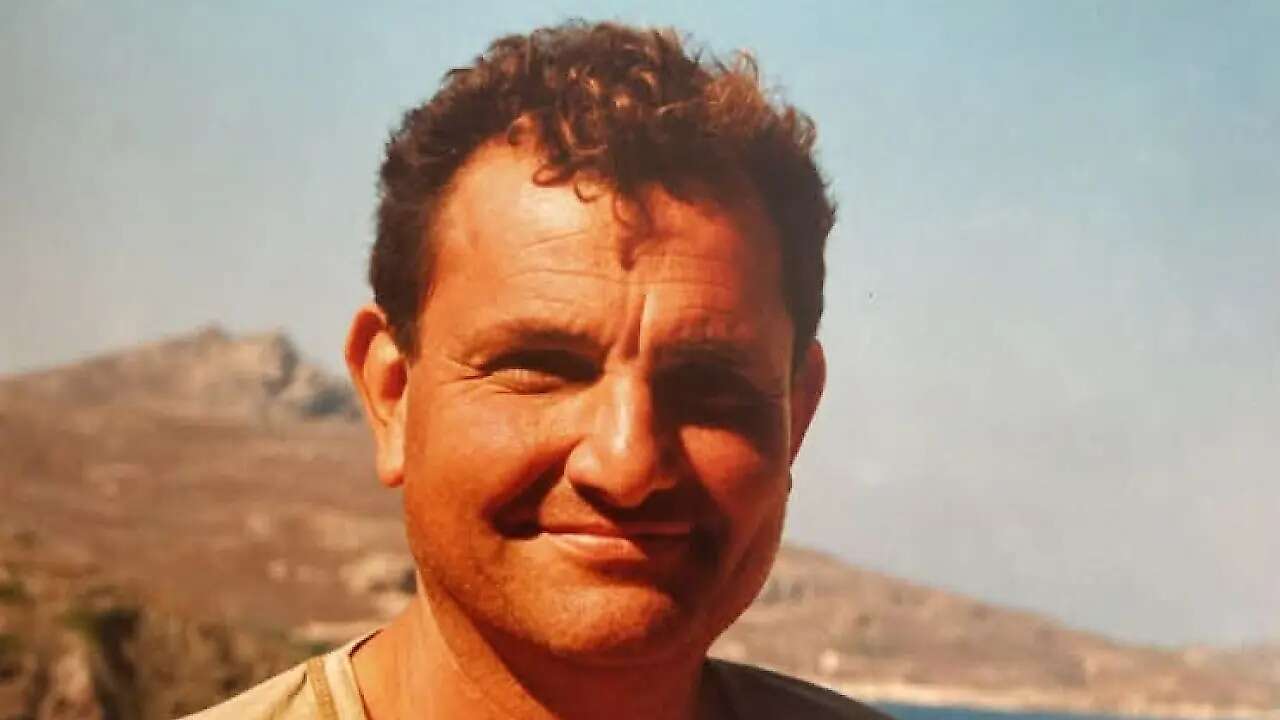 Bodrum’un “Deli Selim”i Hayata Veda Etti: Ardında Demirden Bir Tekne ve Güzel Anılar Bıraktı
