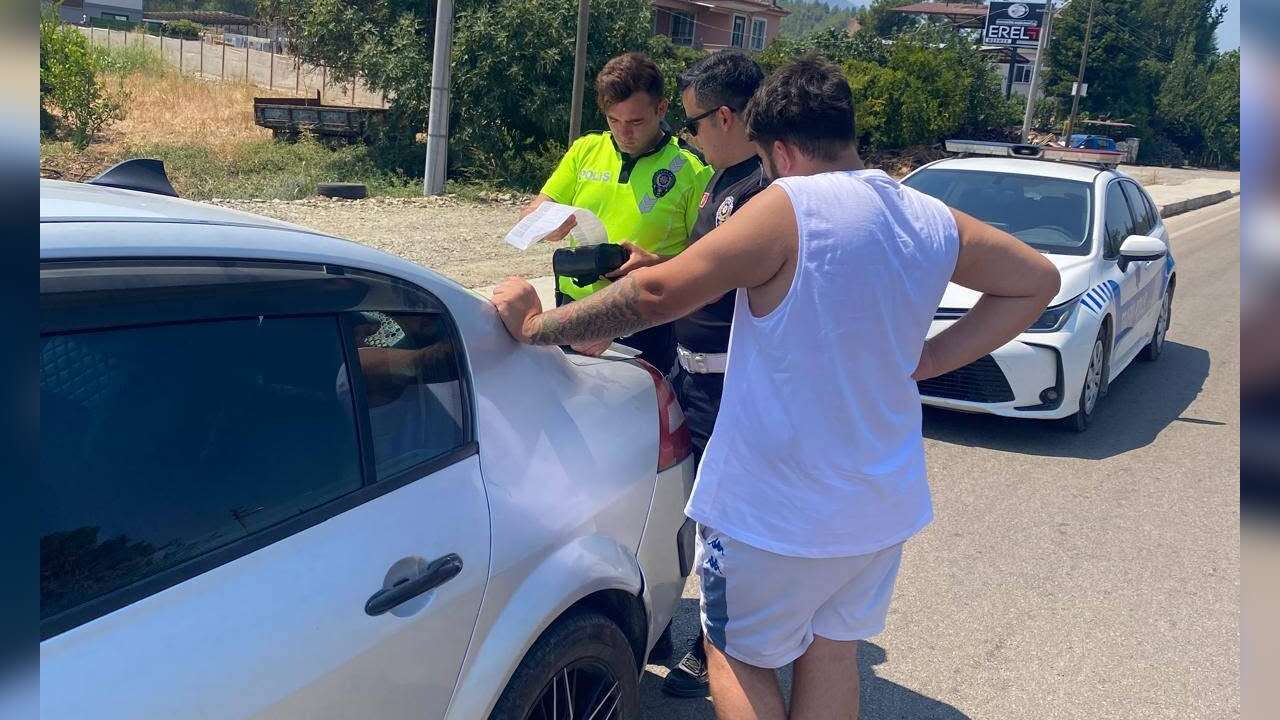 Muğla’da Araçtan Sigara İzmariti Atan Şahsa Ceza
