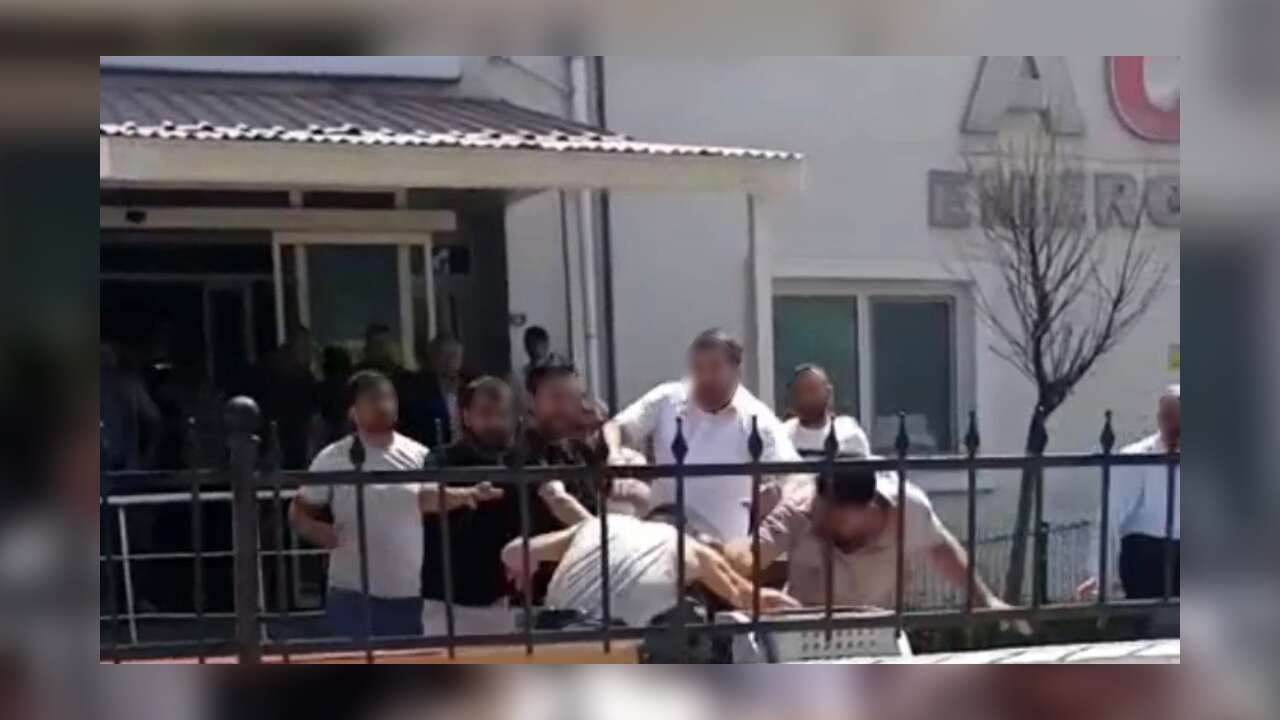 Kavgada Ağır Yaralanan Genç Yaşam Mücadelesini Kaybetti