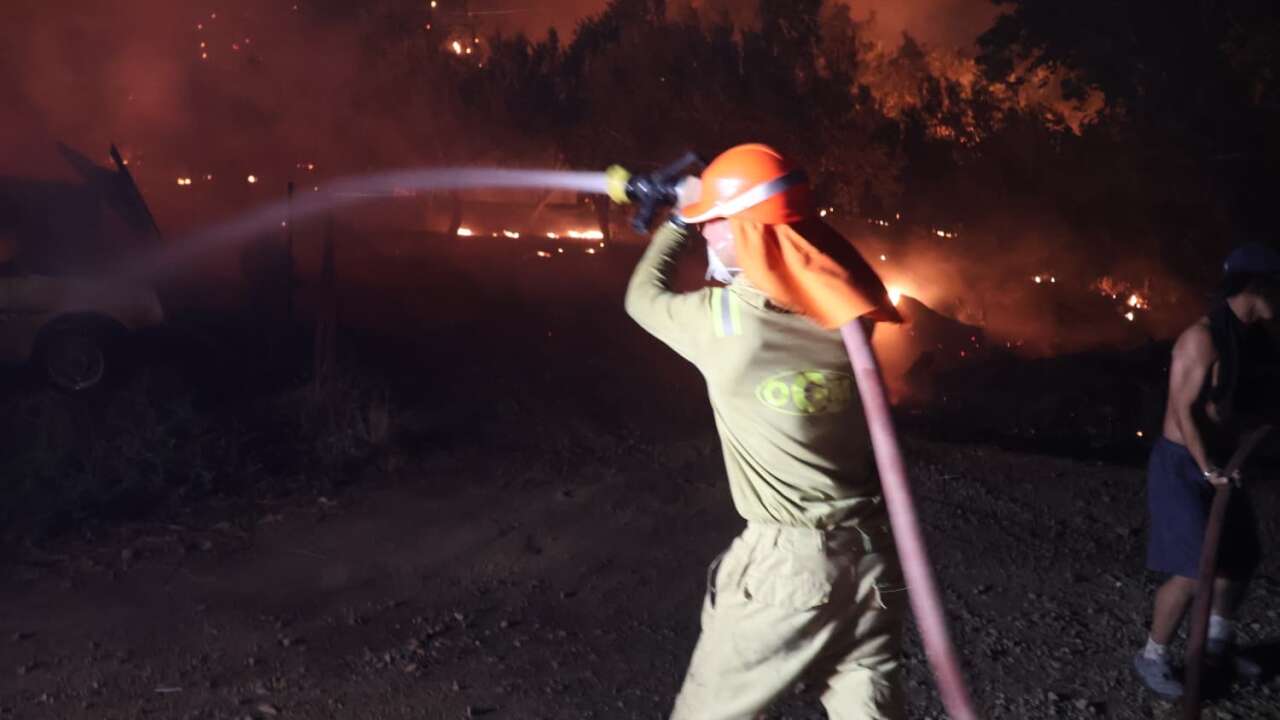 Fethiye’de Alevler Evlere Dayandı: Huzurevi Tahliye Edildi