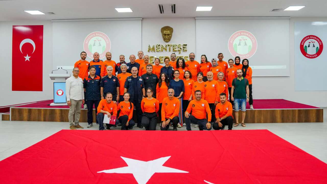Menteşe’de 27 Yeni Mahalle Afet Gönüllüsü Yemin Ederek Göreve Başladı