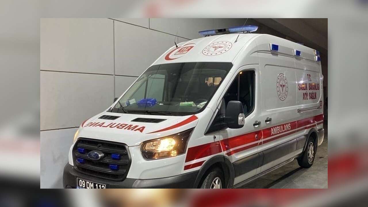 Evinin Bahçesine Hava Almak İçin Çıkan Baba, 25 Yaşındaki Oğlunu Asılı Halde Ölü Buldu
