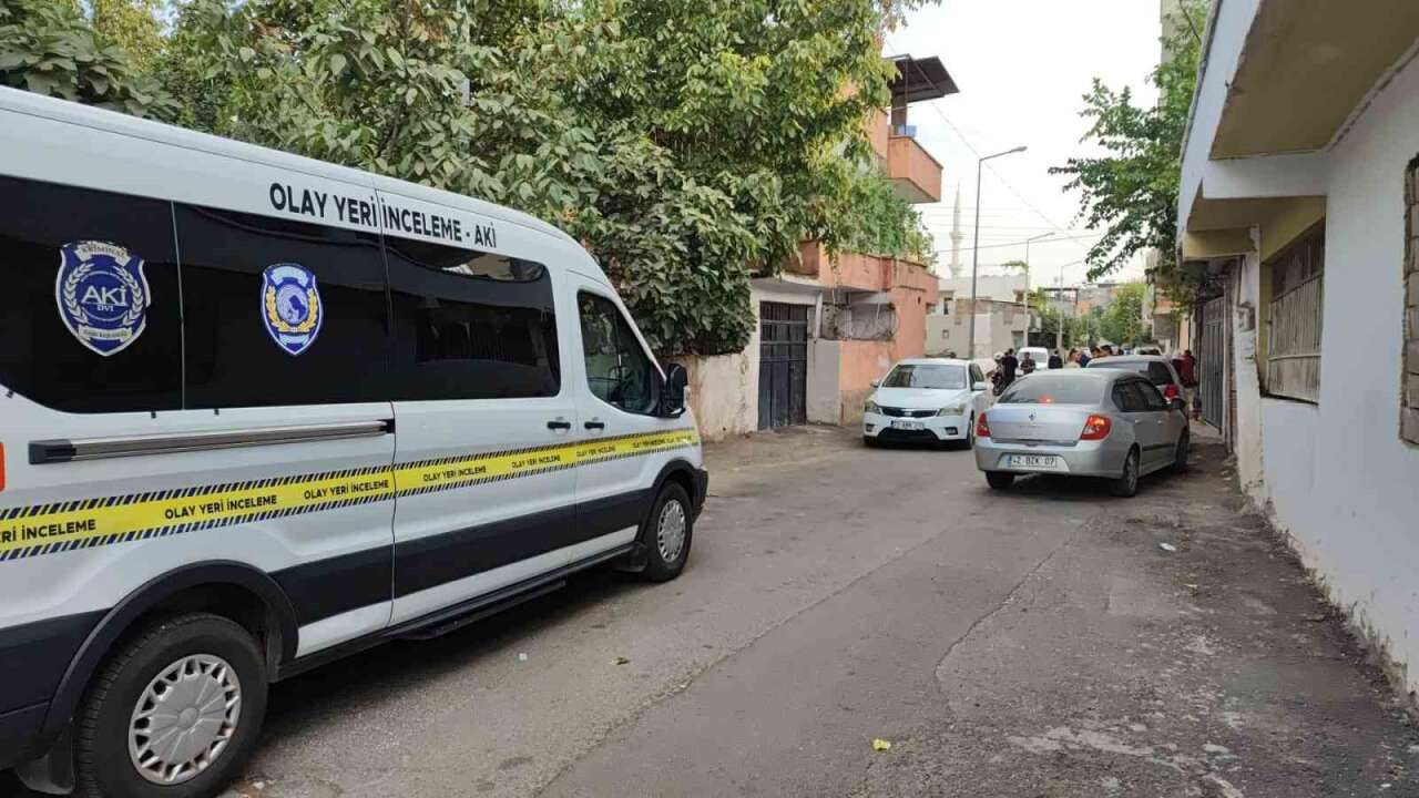 Emniyete Gidip “Annemi Öldürdüm” Dedi: Ekipler Eve Koştu