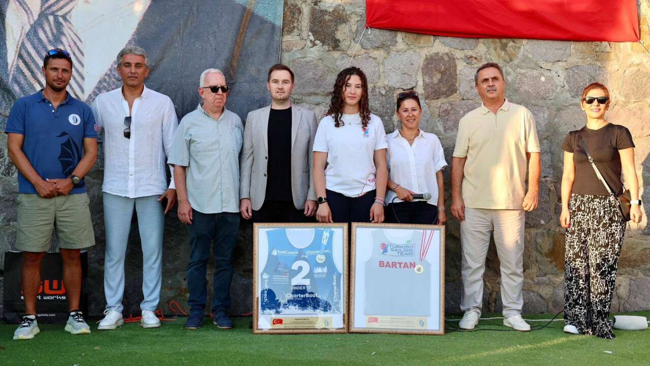 Dünya Şampiyonu Derin Bartan’a Muğla’da Tebrik Töreni