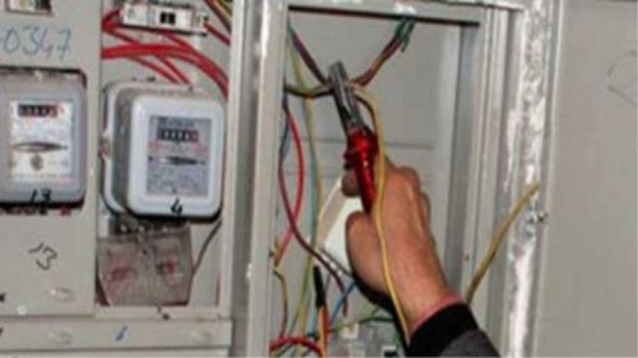 Kaçak elektrik kullanımına  neşter vurulmalı