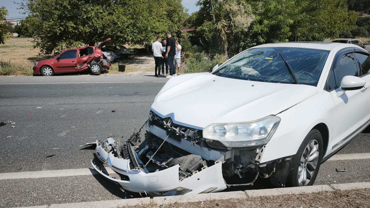 Muğla-Aydın Karayolu’nda Trafik Kazası: 2 Yaralı