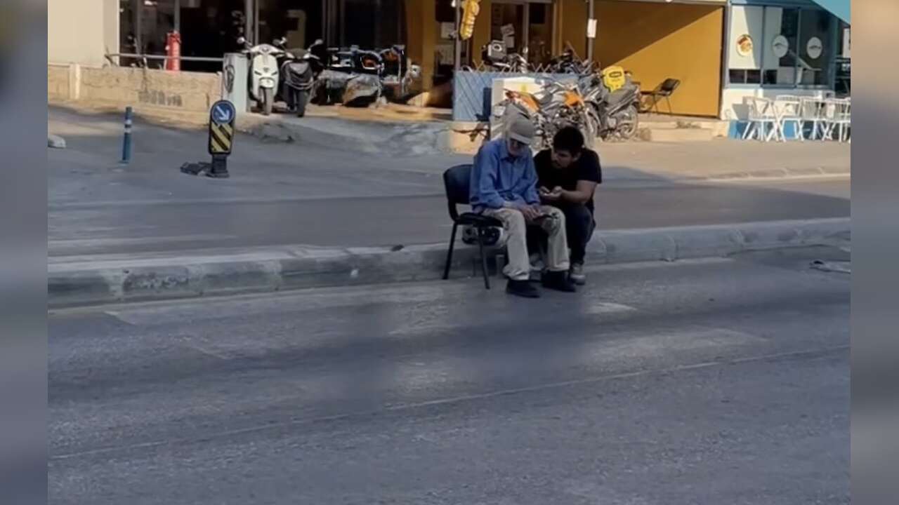 Muğla’da Akşam Saatlerinde Korkutan Kaza: Motosiklet Yayaya Çarptı