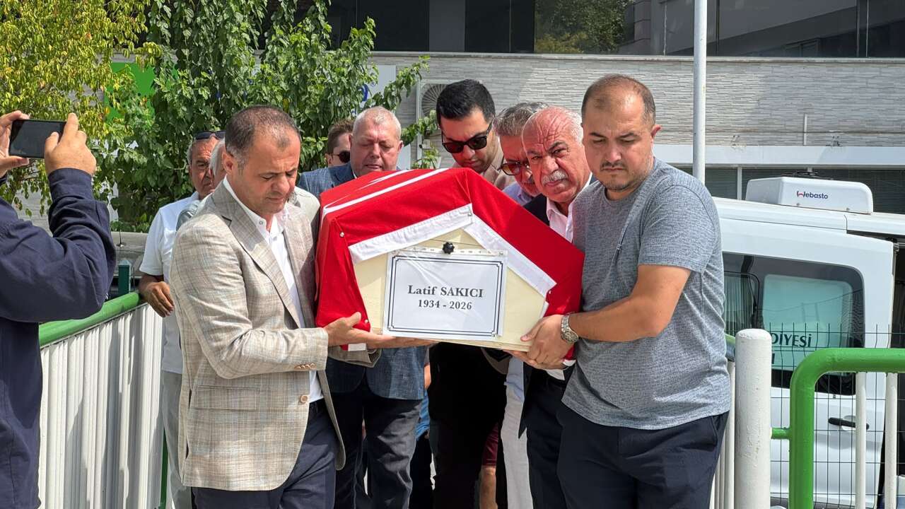 Muğla, Latif Ağa’ya Veda Ediyor: Muğlaspor Tesislerinde Latif Sakıcı İçin Helallik Alındı