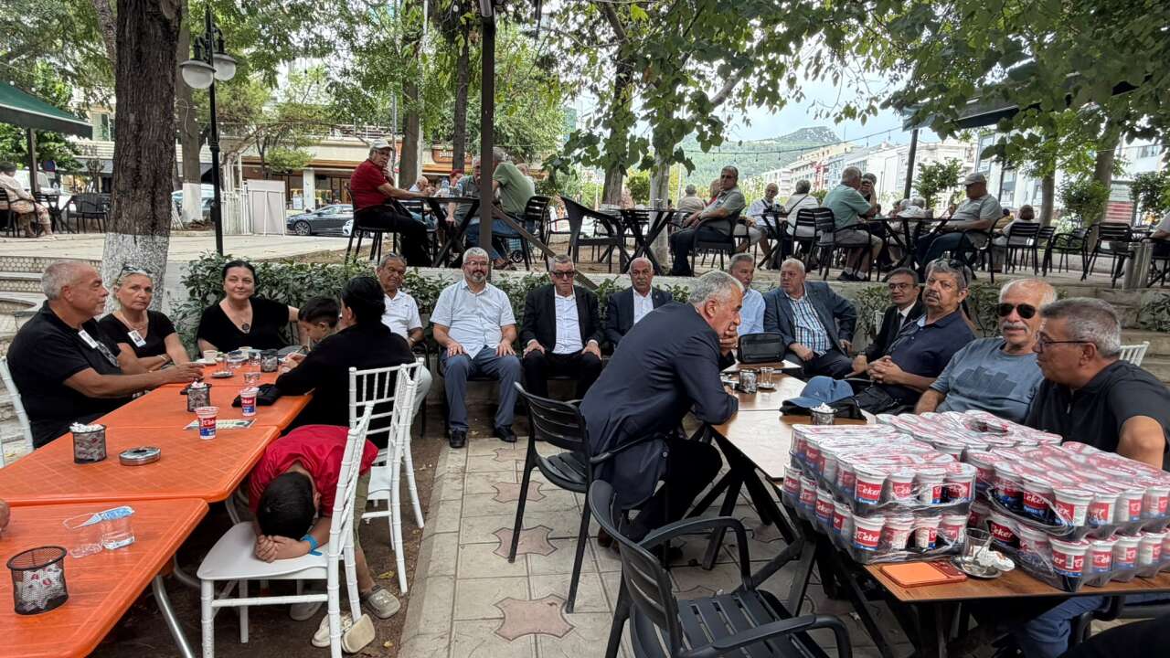 Latif Sakıcı’nın Ailesi Muğla Öğretmenevi’nde Taziyeleri Kabul Etti