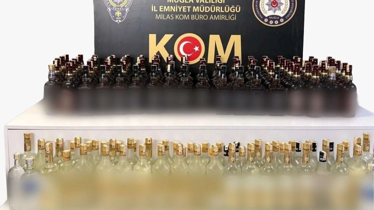 Muğla’da Durdurulan Araçtan 154 Şişe Kaçak İçki Çıktı