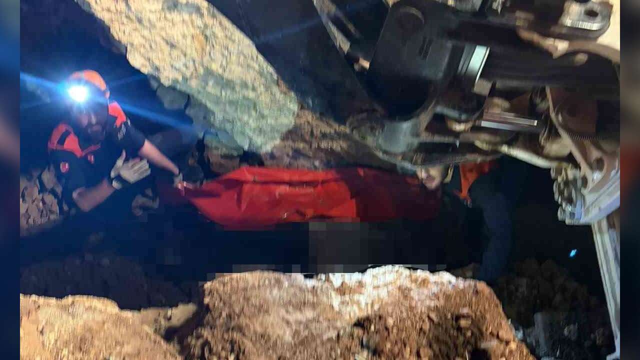 Kazı Sırasında Göçük Oldu, İşçi Hayatını Kaybetti
