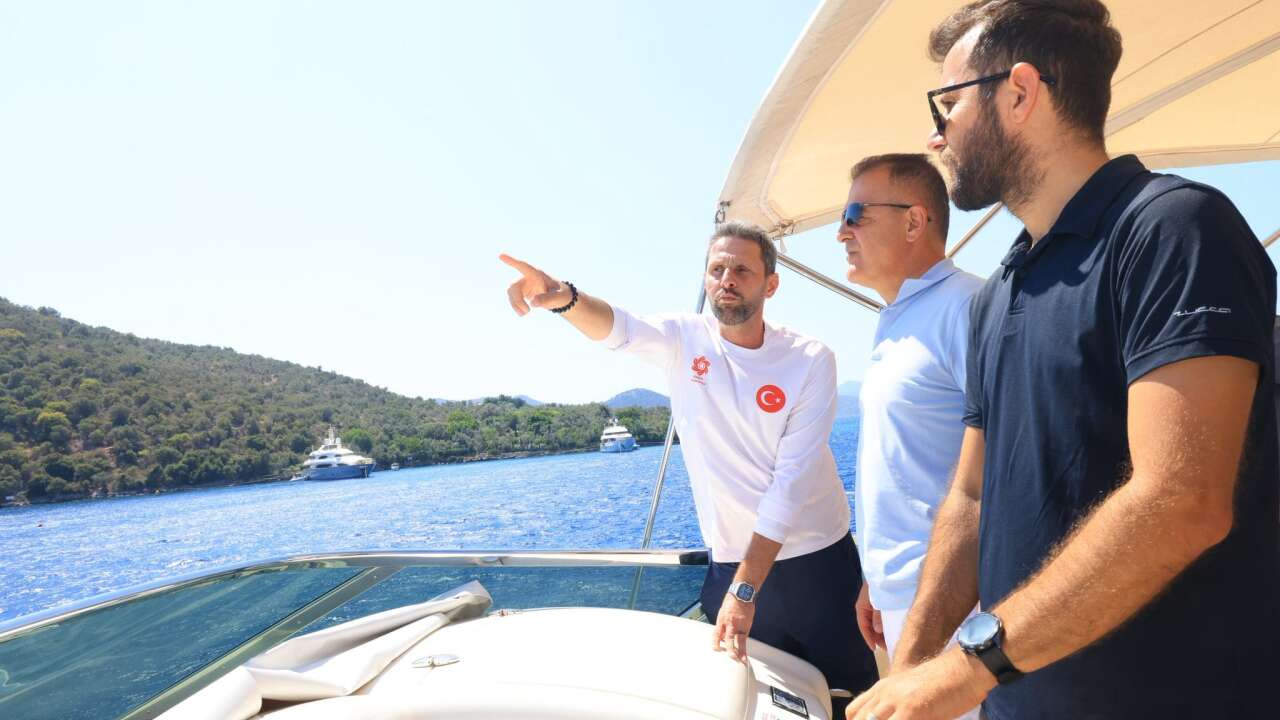 Fethiye Körfezi’nde Büyük Temizlik Başlıyor: Bakan Kurum 8 Eylül’de Geliyor