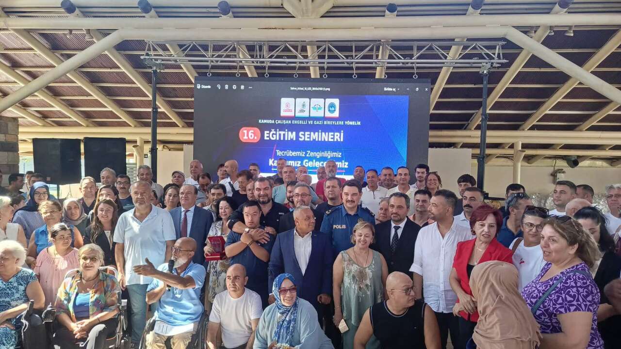 Muğla Aile Ve Sosyal Hizmetler İl Müdürü Mahmut Selçuk, Engelli Ve Gazi Bireyler Eğitim Semineri’ne Katıldı