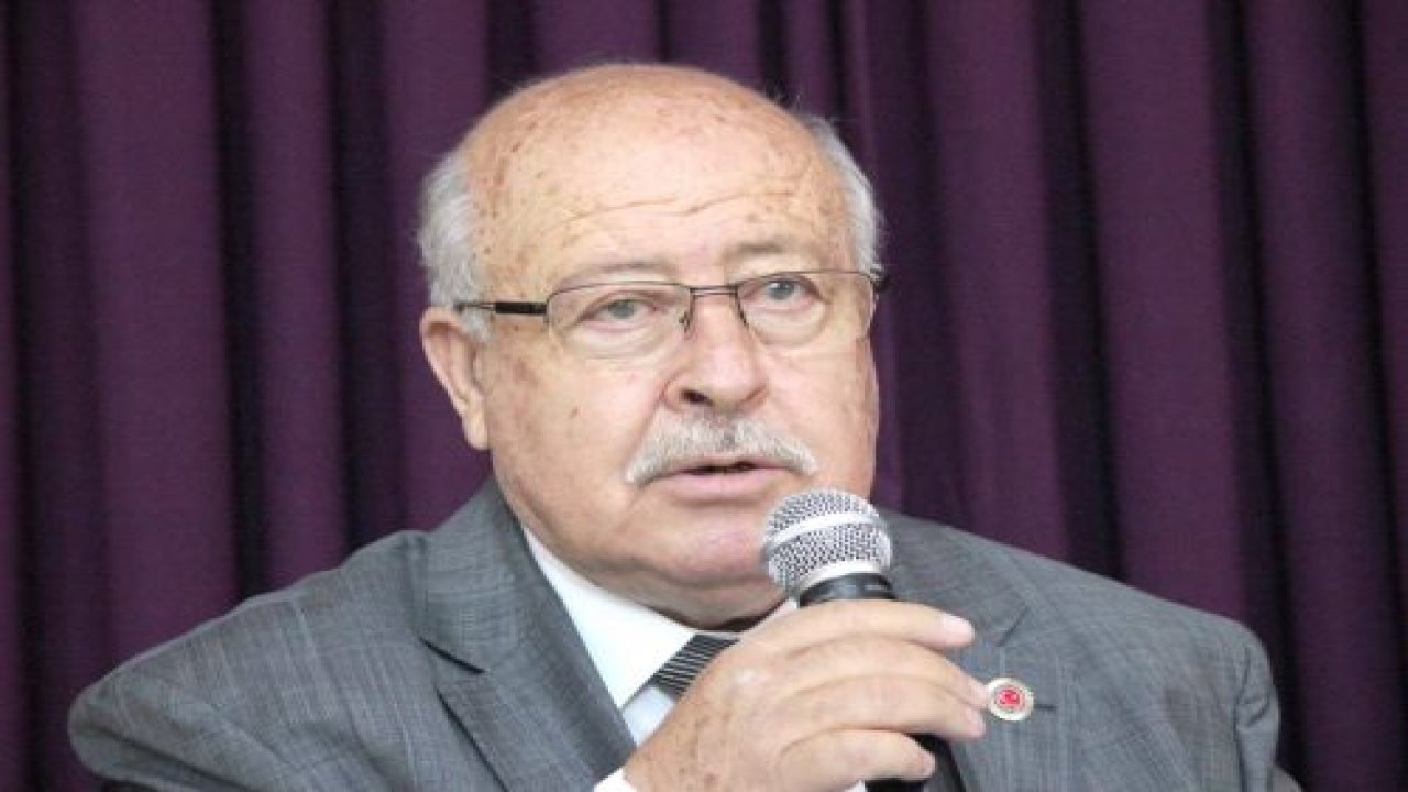 Gümüş; “Muhtarlar siyaset yapmasın”