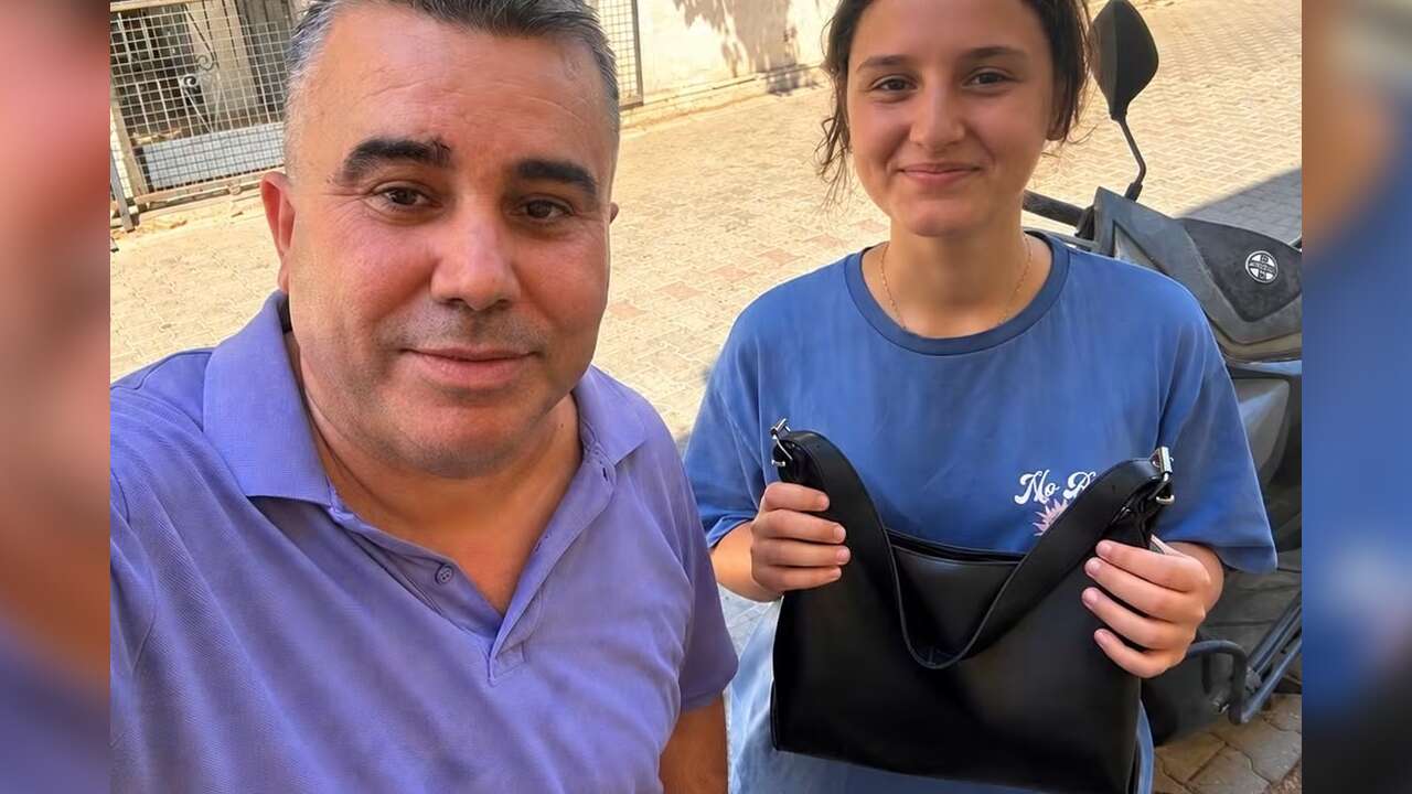 Muğla’da Genç Kızı Duygulandıran İnsanlık, Bir Aylık Emeğini Kaybetti, Sevinç Gözyaşlarıyla Geri Aldı