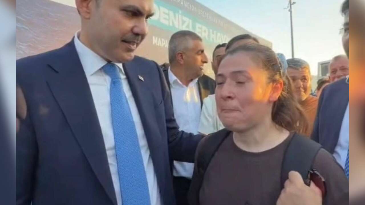 Muğla’da Bakan Kurum’u Duygulandıran Karşılaşma: Depremzede Kadın Gözyaşları İçinde Teşekkür Etti
