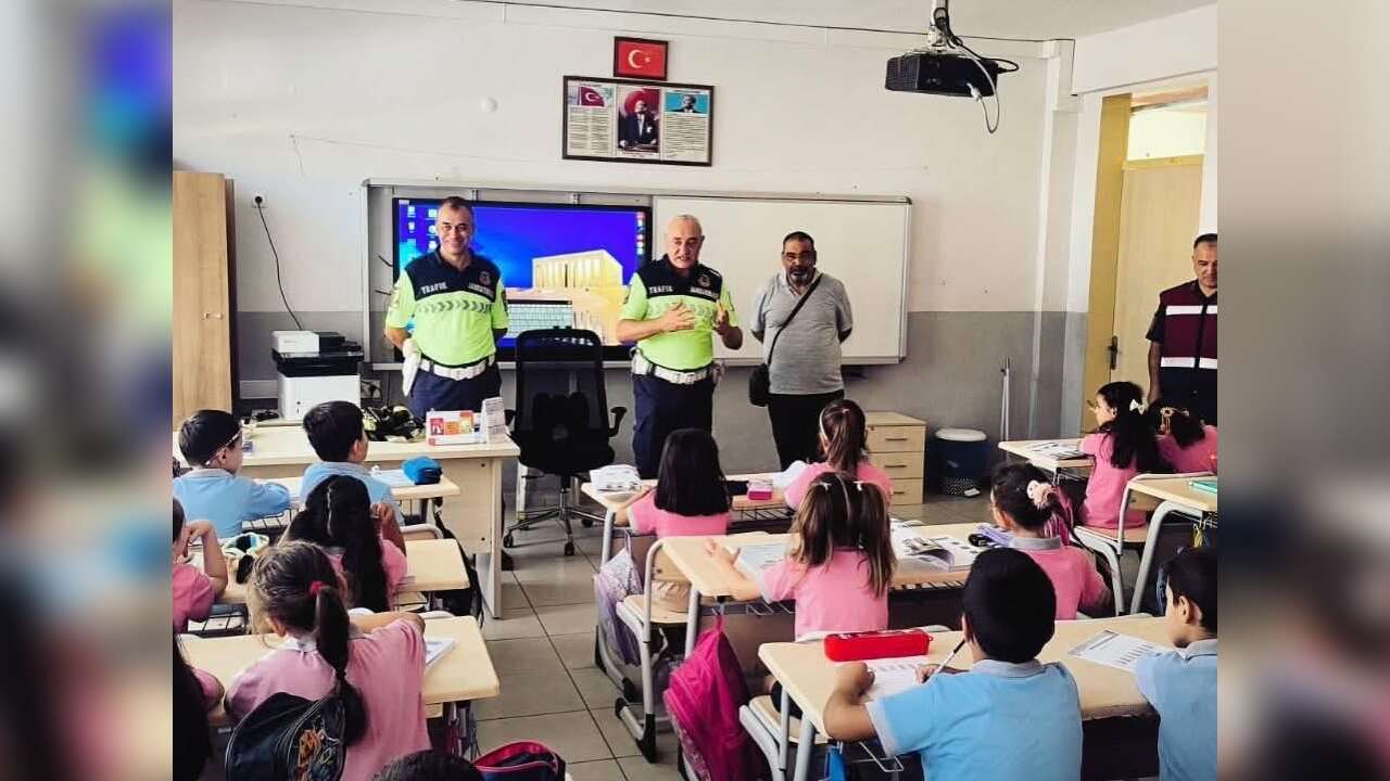Muğla’da Okul Servislerine Sıkı Denetim: Trafik Ekipleri Sahada