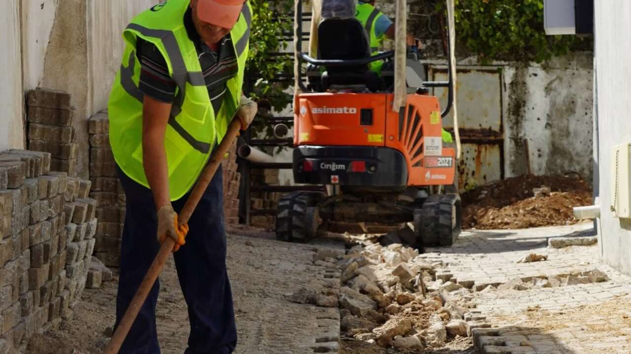 Menteşe Karamehmet Mahallesi’nde Kanalizasyon Çalışması Başladı