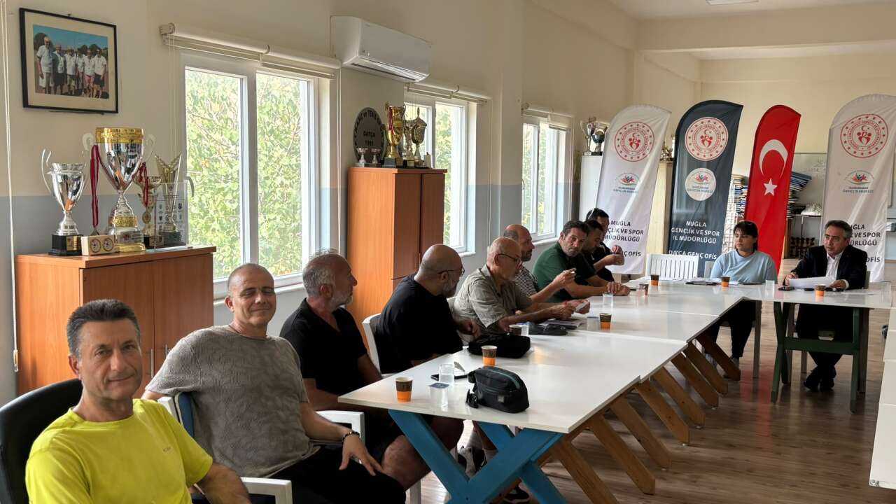 Datça’da Spor Kulüpleriyle İş Birliği Toplantısı Gerçekleştirildi
