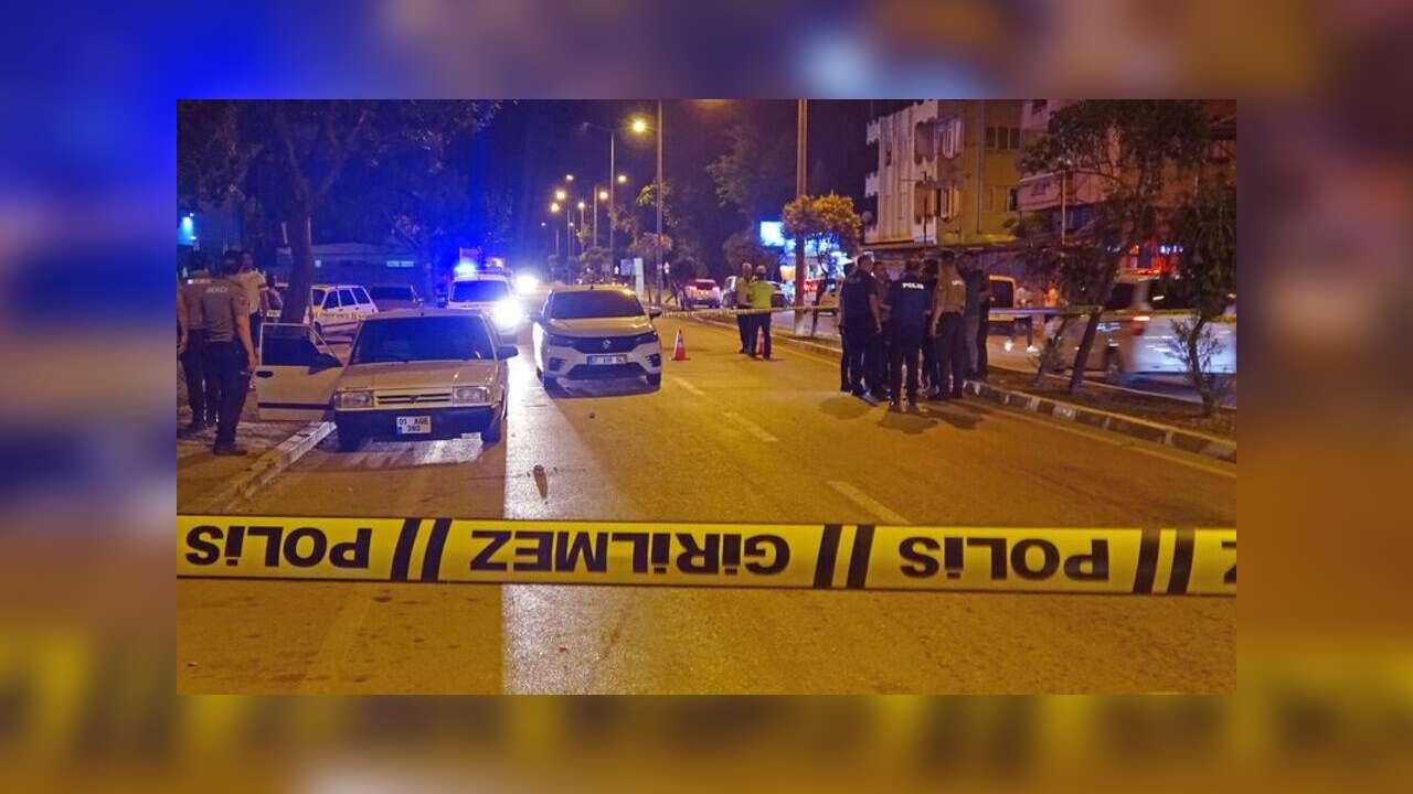 Marmaris’ten Ceyhan’a Gitti, Eski Eşini Öldürüp Oğlunu Ağır Yaraladı