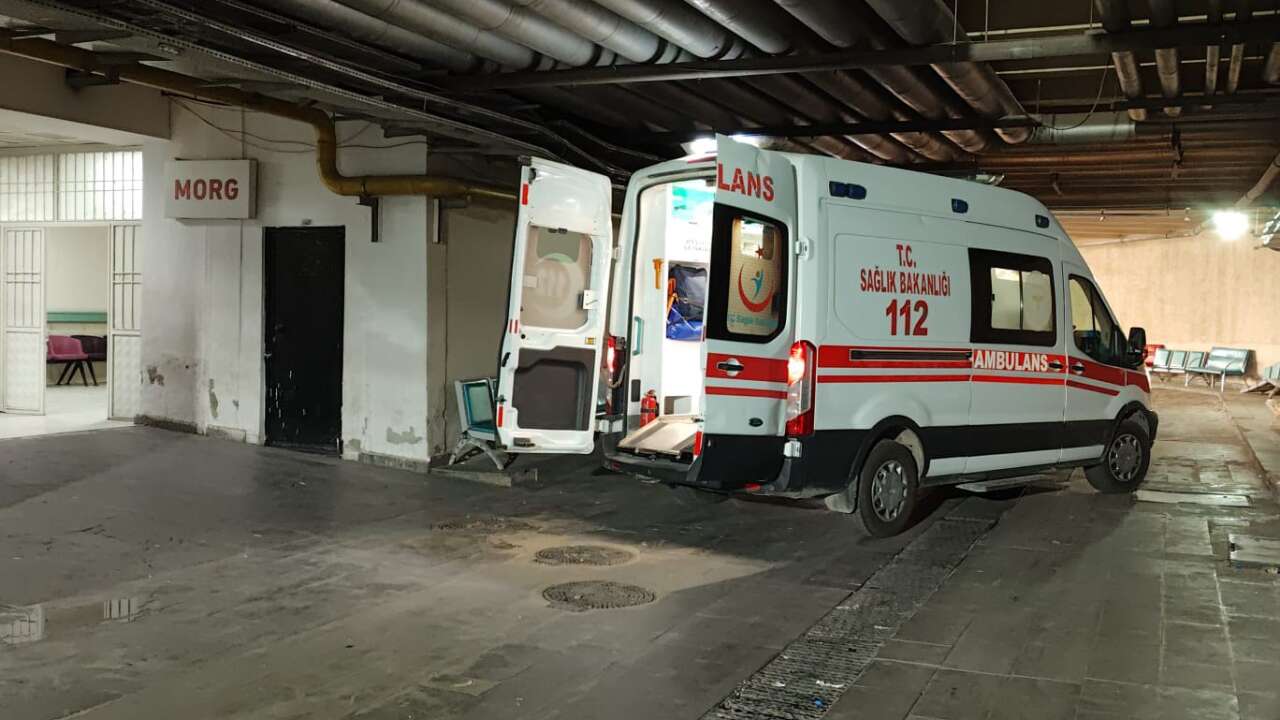 İş Kazası Acı Bitti: 4. Kattan Düşen Kalıp Ustası Yaşam Mücadelesini Kaybetti