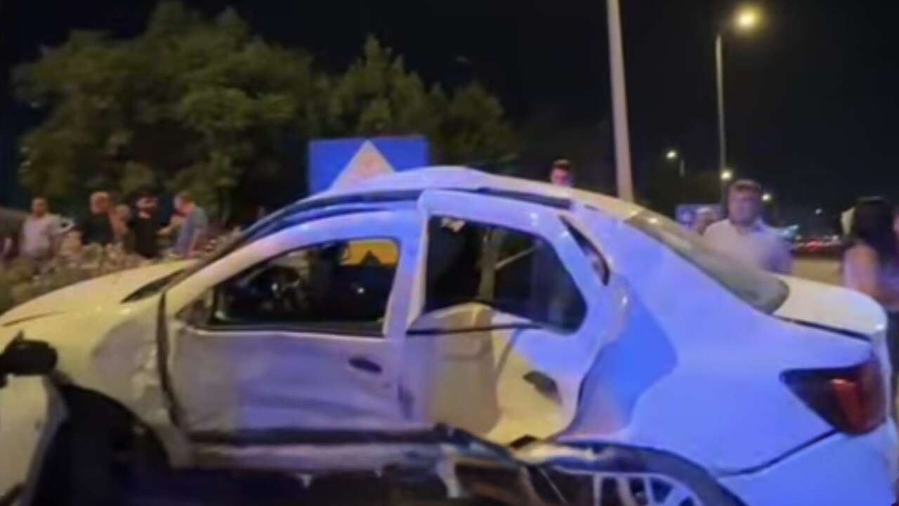 Muğla’da İki Otomobil Çarpıştı: 7 Kişi Yaralandı