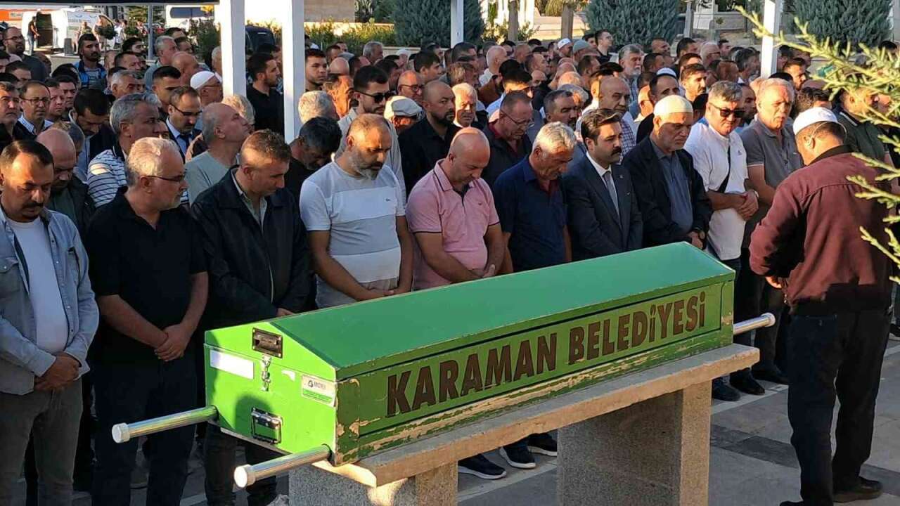 Çöp Kamyonundan Düşmüştü: 28 Yaşındaki İşçi Hayatını Kaybetti
