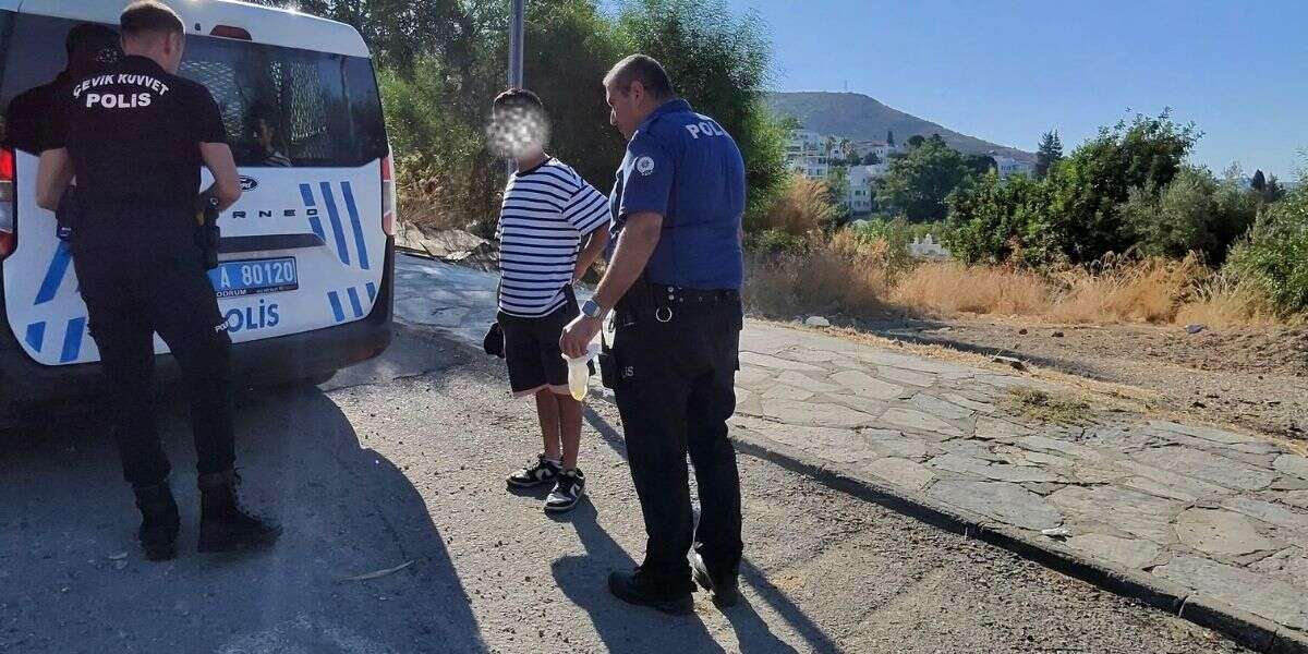 Muğla’da Okul Çevresinde Şüpheli Şahıs Alarmı, Polis 1 kişiyi Gözaltına Aldı