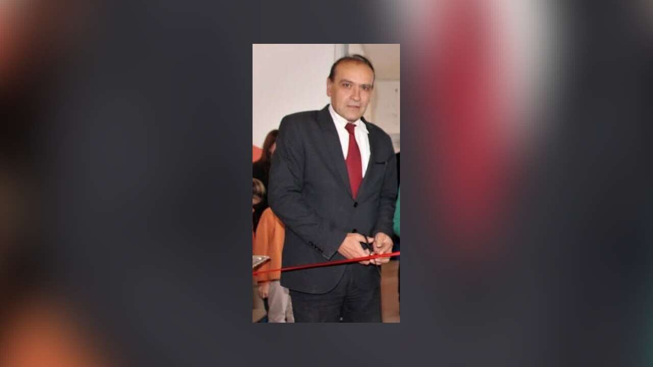 56 Yaşındaki Okul Müdürü Evinde Ölü Bulundu