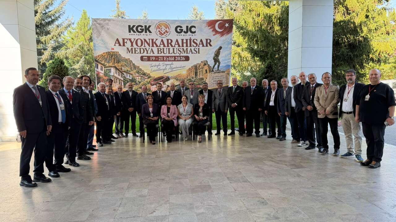 KGK Afyonkarahisar’da Yerel Medyanın Geleceğini Masaya Yatırdı: Basın Meslek Birliği Çağrısı