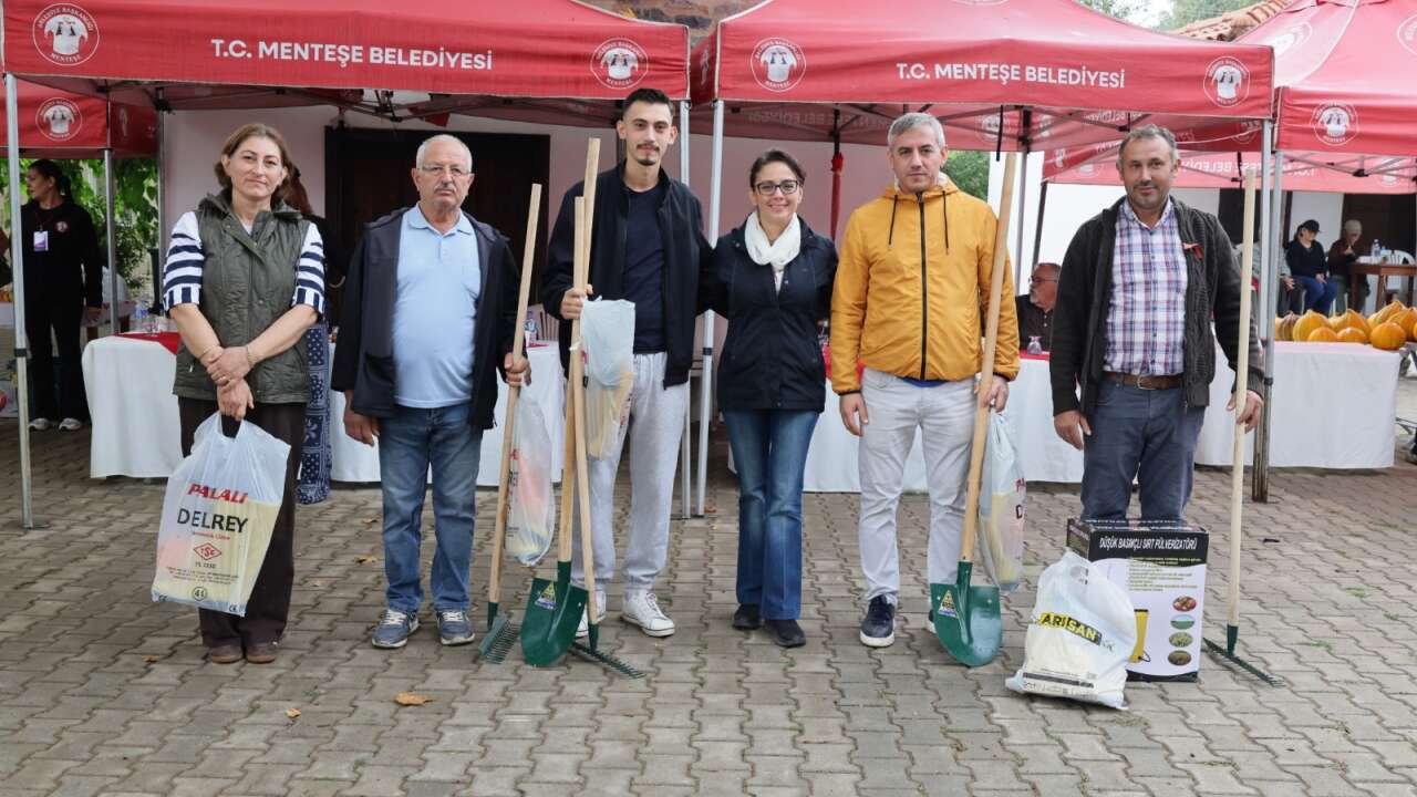 Menteşe’de Geleneksel Yayla Kavun Yarışması Düzenlendi: Yaylanın En Güzel Kavunu Belli Oldu