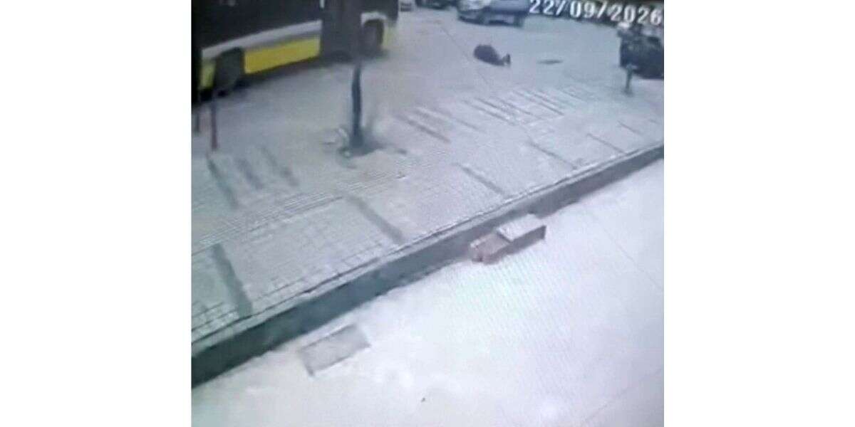 Otobüsün Çarptığı 68 Yaşındaki Kadın Hayatını Kaybetti