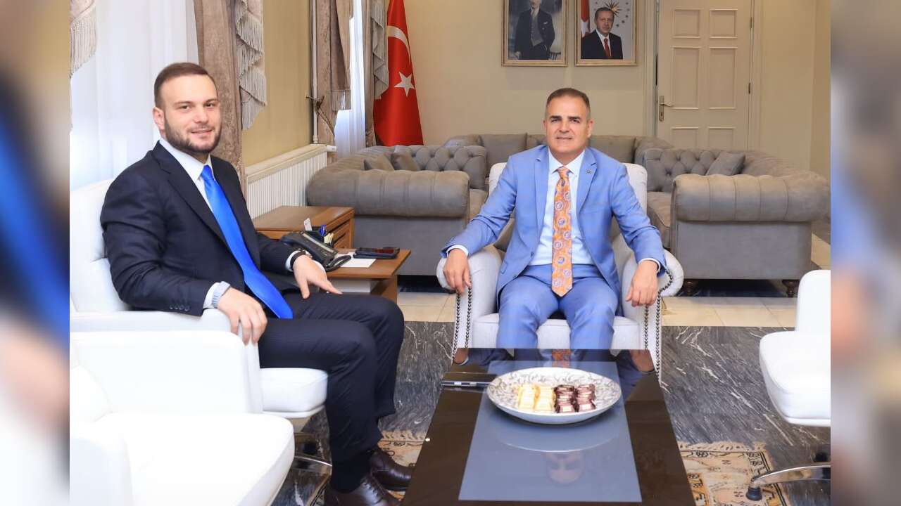 Sıfır Atık Vakfı Başkanı Samed Ağırbaş’tan Vali Akbıyık’a Ziyaret
