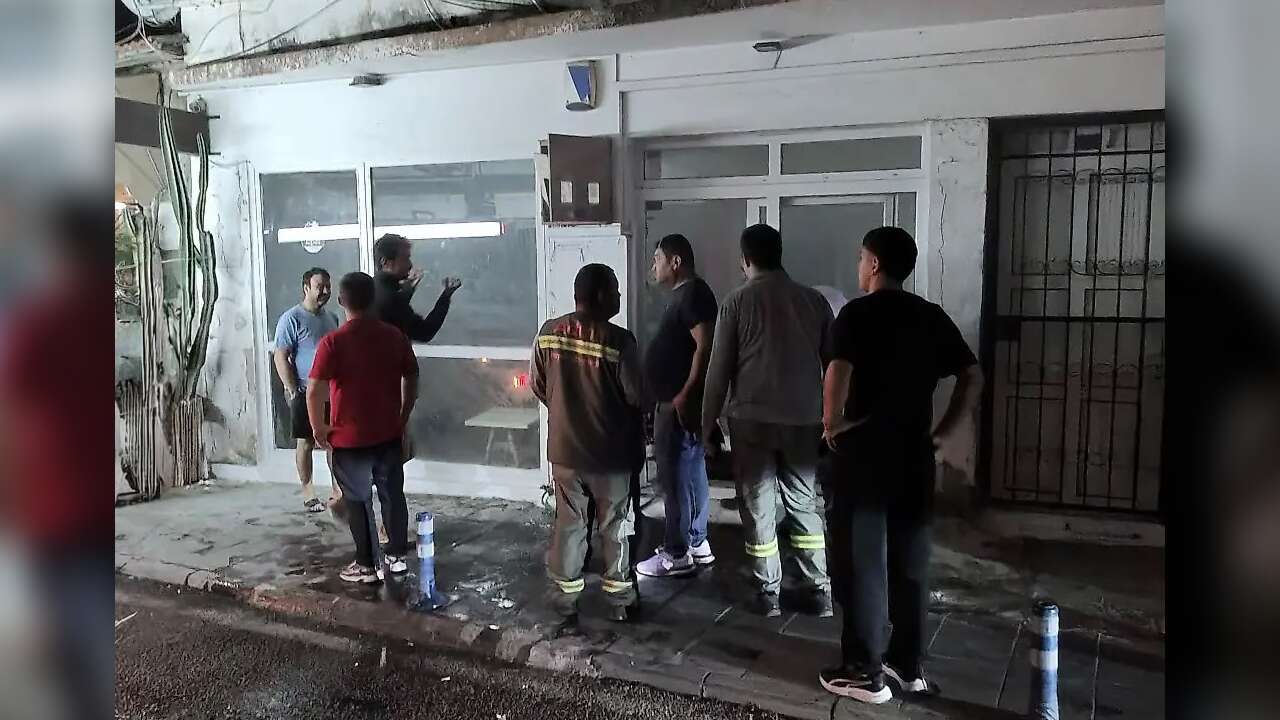 Muğla’da İş Yerinde Yangın: Kağıtlar Bir Anda Alev Aldı