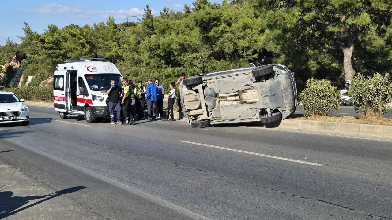 Bodrum-Milas Yolunda Kaza: Ekipler Araçta Sıkışan Sürücüyü Kurtarmak İçin Seferber Oldu