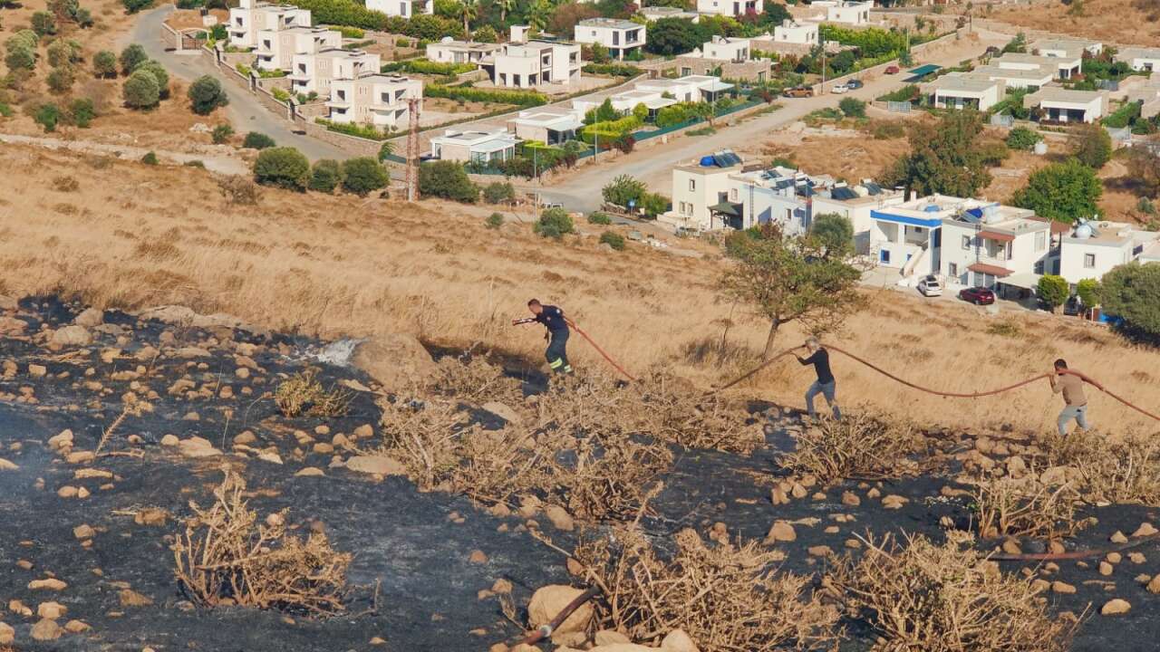 Bodrum'da Makilik Alanda Yangın, Ekipler Sevk Edildi