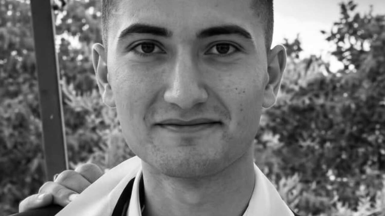Hayatını Kaybeden Tıp Fakültesi Öğrencisi İçin Taziye Mesajları Yayımlandı