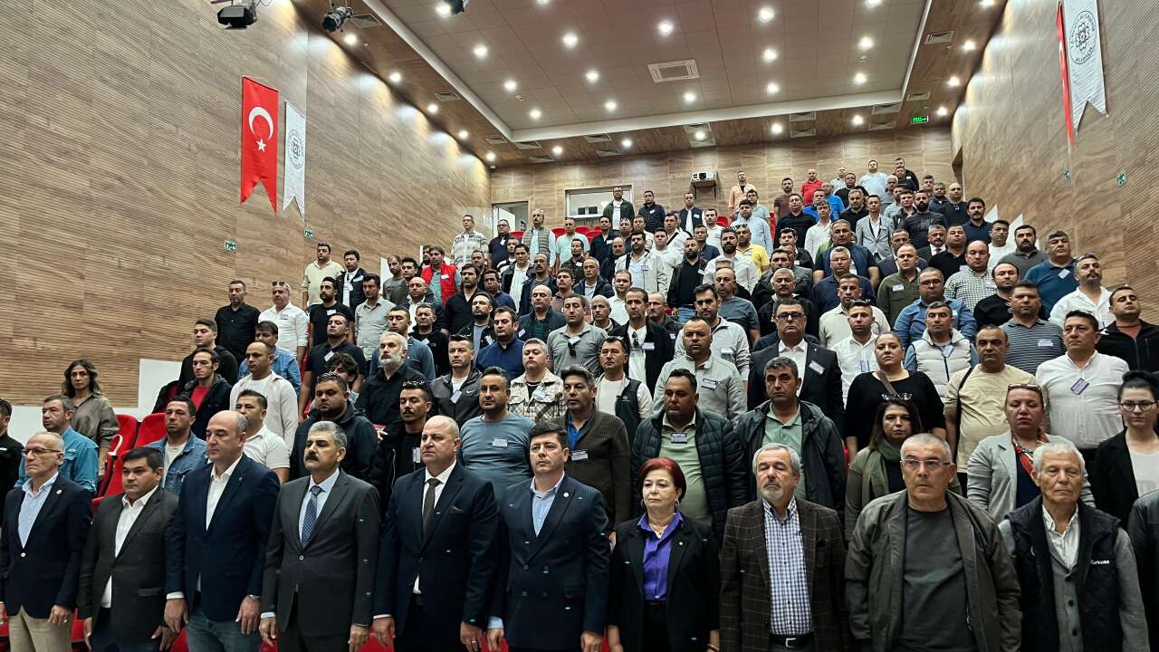 DİSK Genel-İş Muğla 2 No’lu Şube’de Heybet Özman Güven Tazeledi