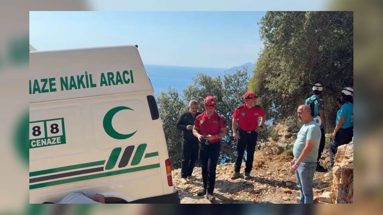Muğla'da Yamaç Paraşütü Kazası: 37 Yaşındaki Sporcu Hayatını Kaybetti