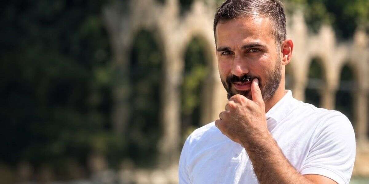 32 Yaşındaki Sınıf Öğretmeni Hayatını Kaybetti